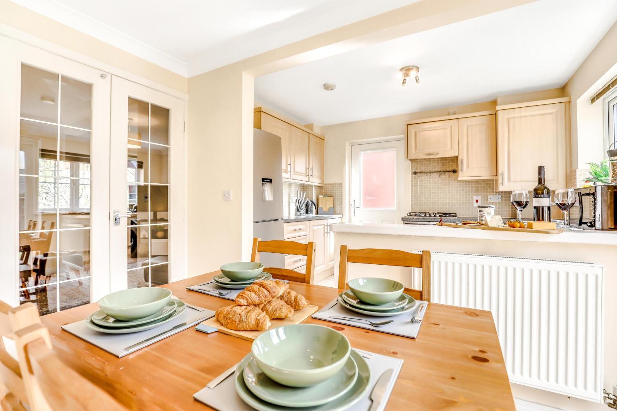 Silver Stag Properties, 3 Bedroom W Parking And Garden Smisby Bagian luar foto